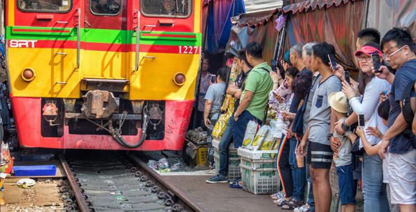 One Day Escape, Floating Markets Tour & Maeklong Train Market, Thailand